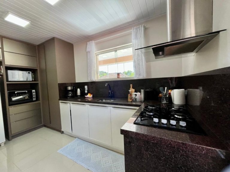 WhatsApp-Image-2025-10-27-at-09.04.59-10