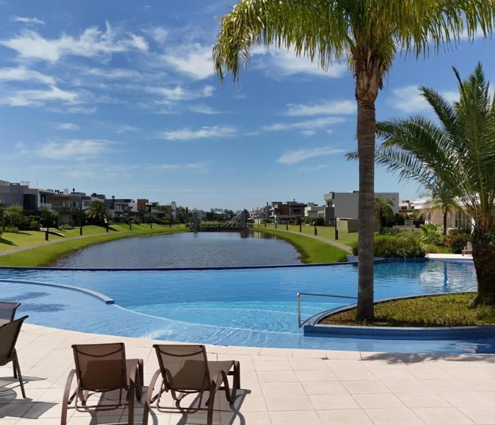 WhatsApp-Image-2025-12-08-at-09.42.27